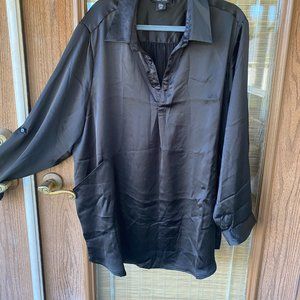 NWOT. Rachel Zoe black satin tunic blouse. Size 3X